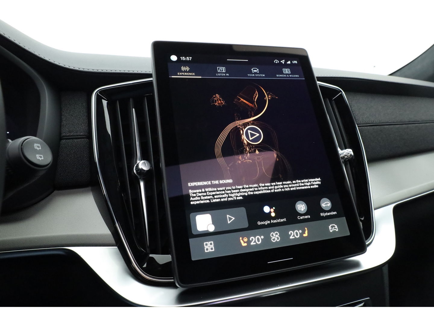 Volvo XC90 2.0 T8 Plug-in hybrid AWD Ultra Black Edition | luchtvering | Bowers & Wilkins | Massage | Blis | ACC | Pano| 360 Camera |