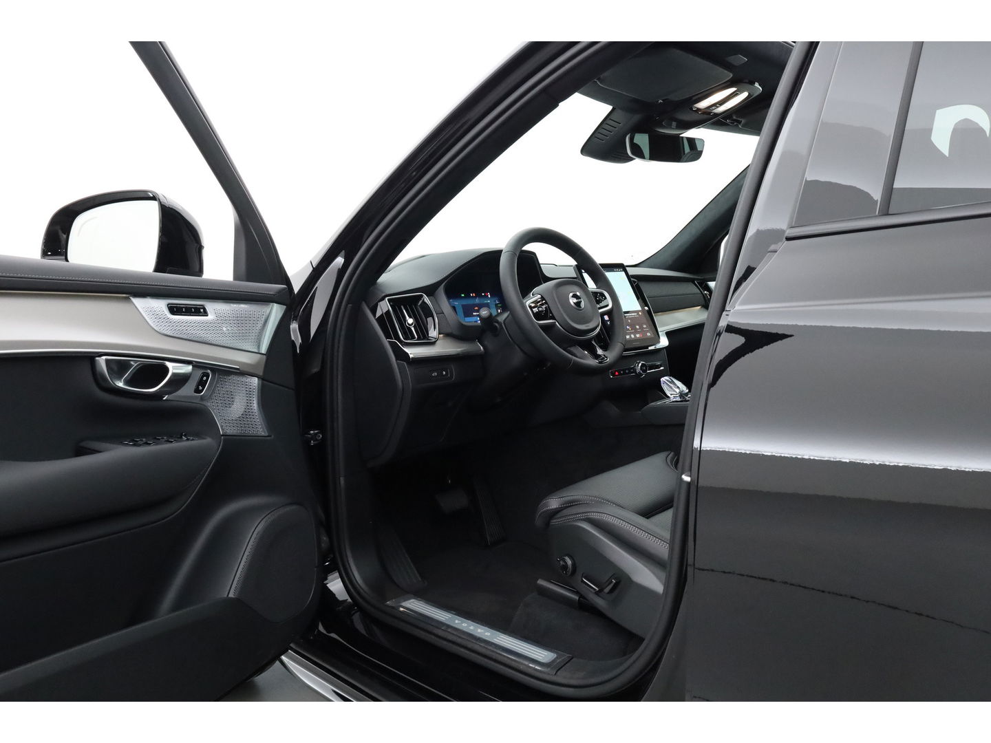 Volvo XC90 2.0 T8 Plug-in hybrid AWD Ultra Black Edition | luchtvering | Bowers & Wilkins | Massage | Blis | ACC | Pano| 360 Camera |