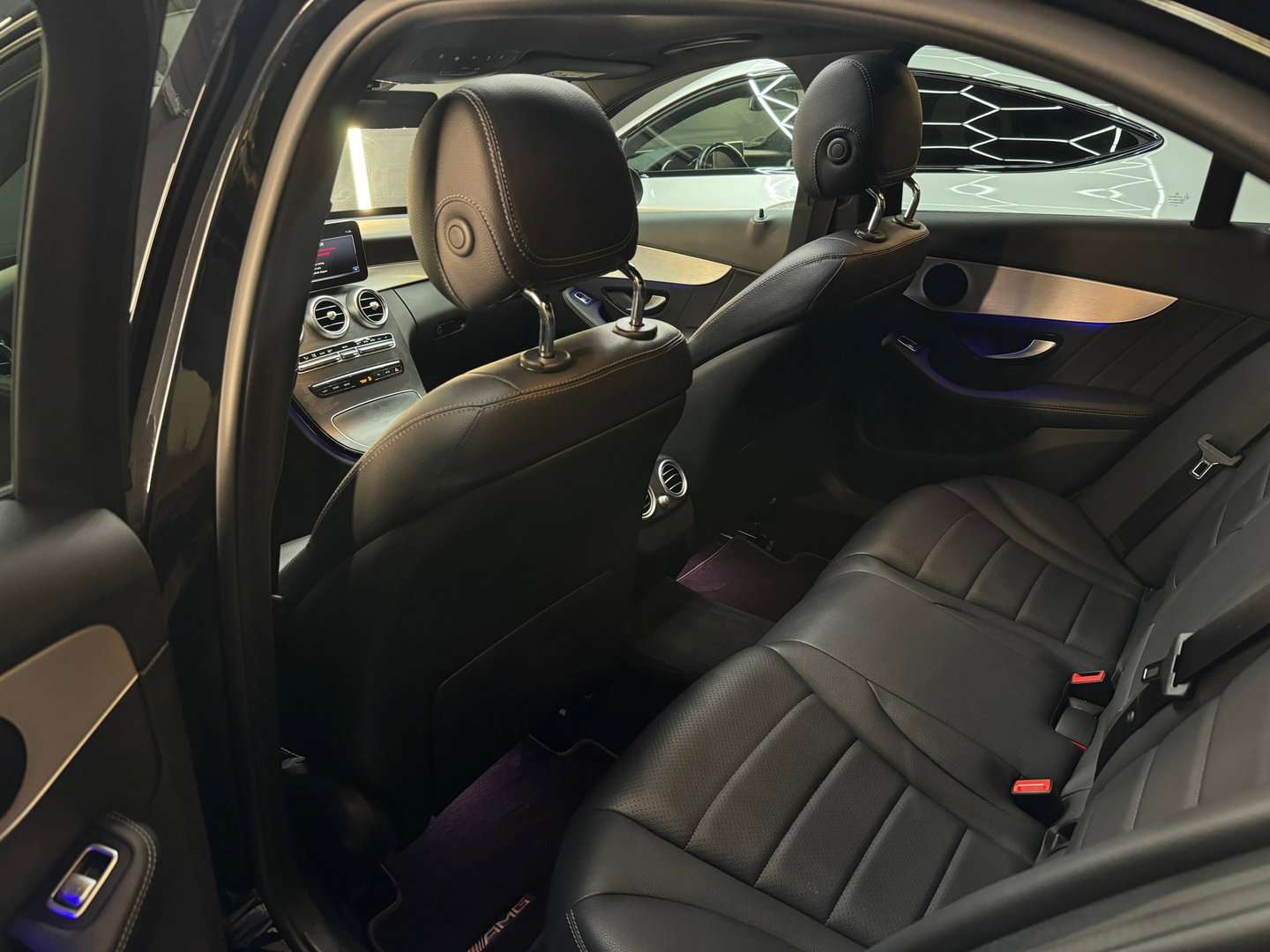 Mercedes-Benz C-Klasse 180 Business AMG Pano|Sfeer|Leer|NAP