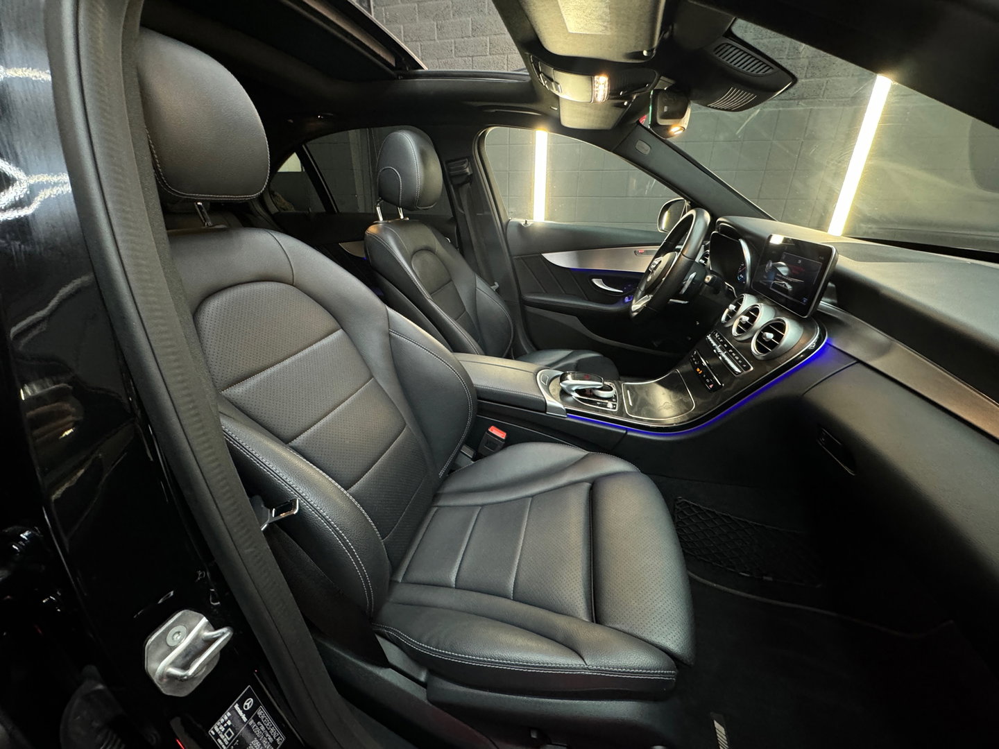 Mercedes-Benz C-Klasse 180 Business AMG Pano|Sfeer|Leer|NAP