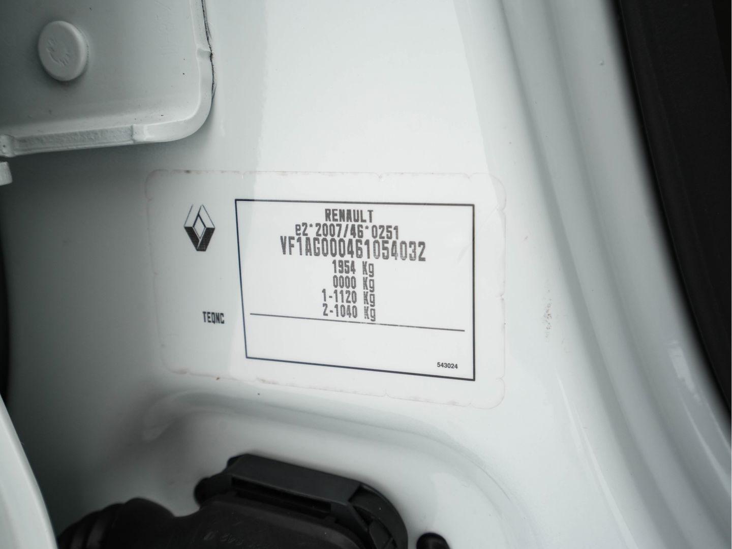 Renault ZOE R110 Bose 41 kWh (inclusive-Battery) (3-Fase-22kW){SOH-85%} Aut.*LEATHER | BOSE-AUDIO | KEYLESS | CRUISE |  NAVI-FULLMAP | CAMERA | DIGI-COCKPIT | HEATED-COMFORTSEATS | ECC | PDC | FULL-LED | PRIVACYGLASS | 17"ALU*