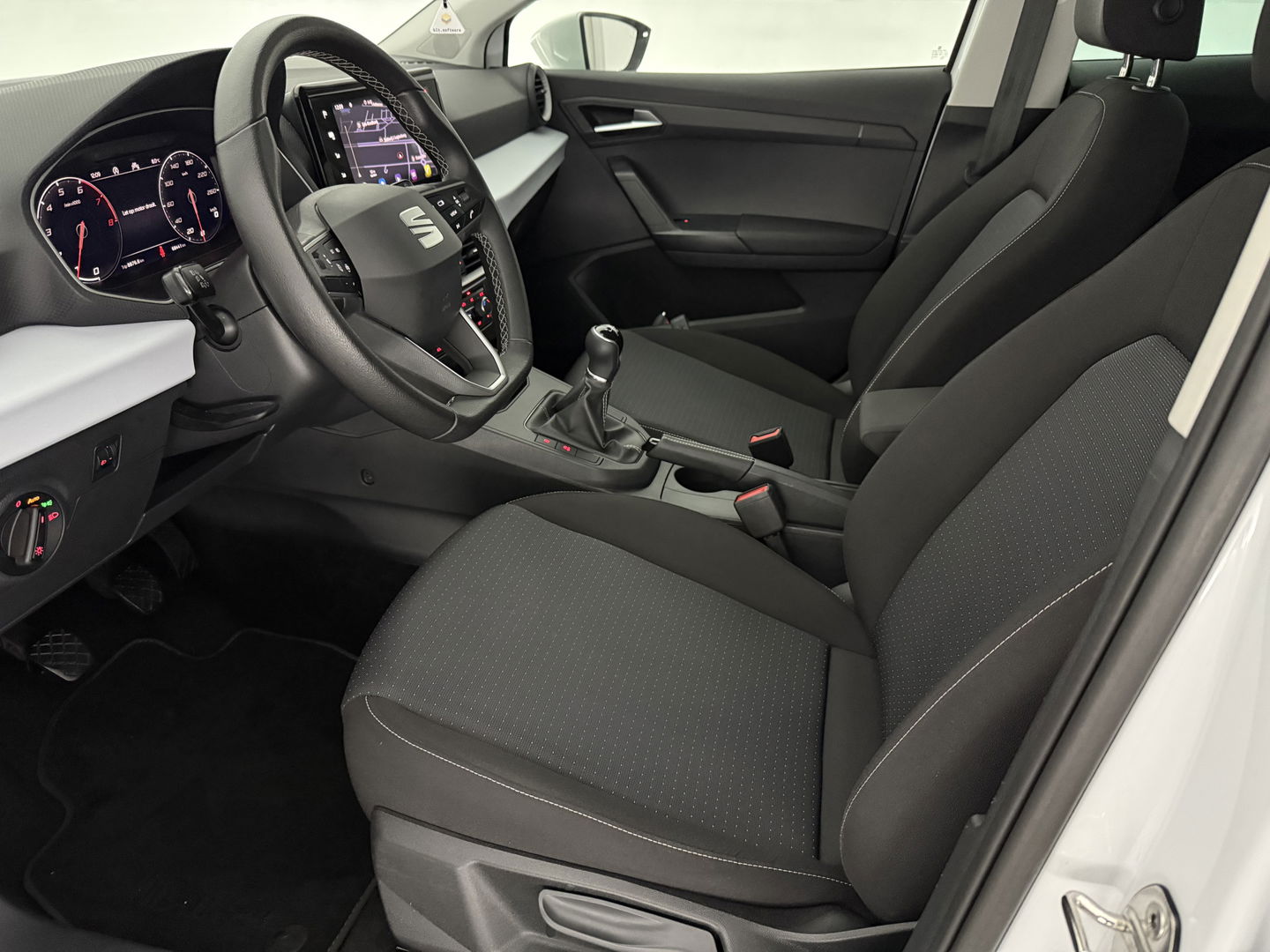 SEAT Ibiza EcoTSI Style Business Intense | Virtual | Carplay | Cruise | Stoelverw. | Navi | Parkeersens. | NAP