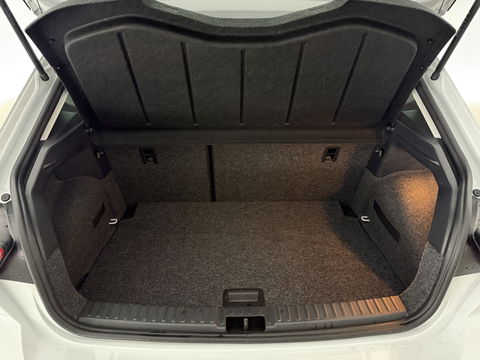 SEAT Ibiza EcoTSI Style Business Intense | Virtual | Carplay | Cruise | Stoelverw. | Navi | Parkeersens. | NAP