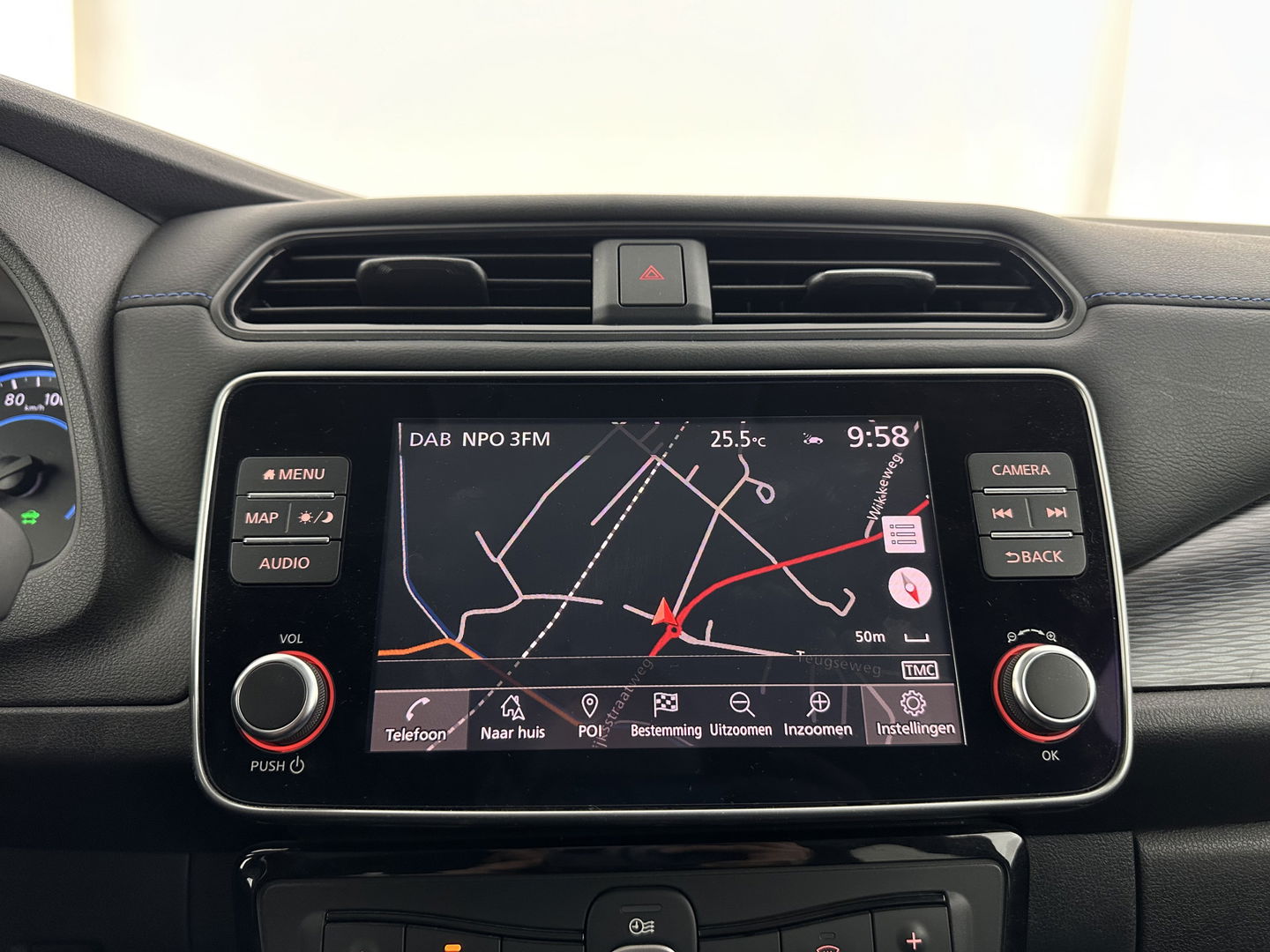 Nissan Leaf N-Connecta 40 kWh {SOH-93%} Aut. *HEATPUMP | ADAPTIVE-CRUISE | NAVI-FULLMAP | TOPVIEW | KEYLESS | BLINDSPOT |  DIGI-COCKPIT | HEATED-COMFORTSEATS | DAB | PRIVACYGLASS | ECC | FULL-LED | PDC | CARPLAY | 17"ALU*