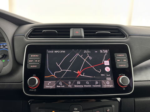 Nissan Leaf N-Connecta 40 kWh {SOH-93%} Aut. *HEATPUMP | ADAPTIVE-CRUISE | NAVI-FULLMAP | TOPVIEW | KEYLESS | BLINDSPOT |  DIGI-COCKPIT | HEATED-COMFORTSEATS | DAB | PRIVACYGLASS | ECC | FULL-LED | PDC | CARPLAY | 17"ALU*