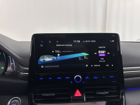 Hyundai IONIQ Premium EV 38 kWh {SOH-97%} (INCL-BTW) Aut *HEATPUMP | PANO | LEATHER | FULL-LED | ADAPTIVE-CRUISE | KEYLESS | NAVI-FULLMAP | DAB | CAMERA | MEMORY-PACK | DIGI-COCKPIT | HEATED/VENTILATED-SEATS | CCS- FASTLOADER | 16''A