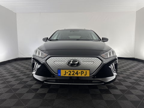 Hyundai IONIQ Premium EV 38 kWh {SOH-97%} (INCL-BTW) Aut *HEATPUMP | PANO | LEATHER | FULL-LED | ADAPTIVE-CRUISE | KEYLESS | NAVI-FULLMAP | DAB | CAMERA | MEMORY-PACK | DIGI-COCKPIT | HEATED/VENTILATED-SEATS | CCS- FASTLOADER | 16''A