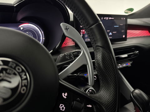 Alfa Romeo Tonale 1.5T Hybrid Edizione Speciale | Sfeer | Virtual | Clima | Adap. Cruise | Camera | Carplay | Stoel/Stuurverw. | NAP