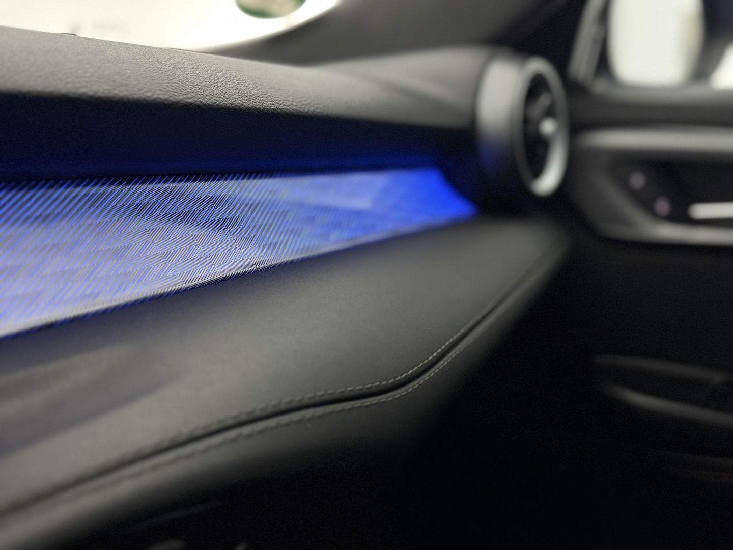 Alfa Romeo Tonale 1.5T Hybrid Edizione Speciale | Sfeer | Virtual | Clima | Adap. Cruise | Camera | Carplay | Stoel/Stuurverw. | NAP