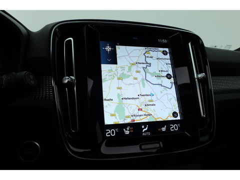 Volvo XC40 1.5 T5 Recharge R-Design | Pano | H&K audio | Trekhaak | Elek bes.Stoel | Stoel & stuurverwarming |