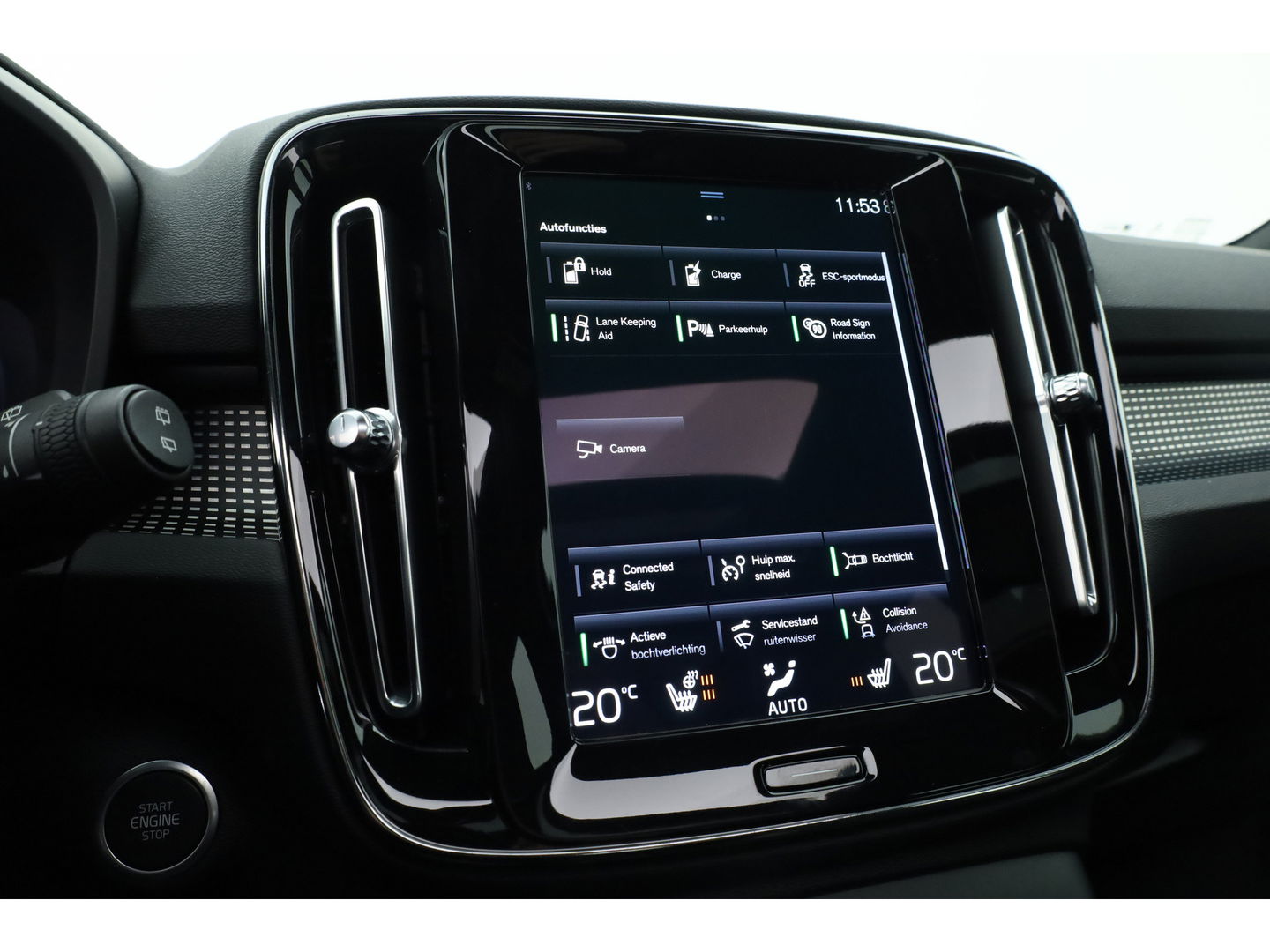 Volvo XC40 1.5 T5 Recharge R-Design | Pano | H&K audio | Trekhaak | Elek bes.Stoel | Stoel & stuurverwarming |