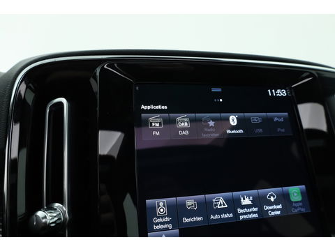 Volvo XC40 1.5 T5 Recharge R-Design | Pano | H&K audio | Trekhaak | Elek bes.Stoel | Stoel & stuurverwarming |