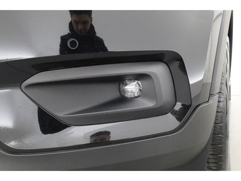 Volvo XC40 1.5 T5 Recharge R-Design | Pano | H&K audio | Trekhaak | Elek bes.Stoel | Stoel & stuurverwarming |