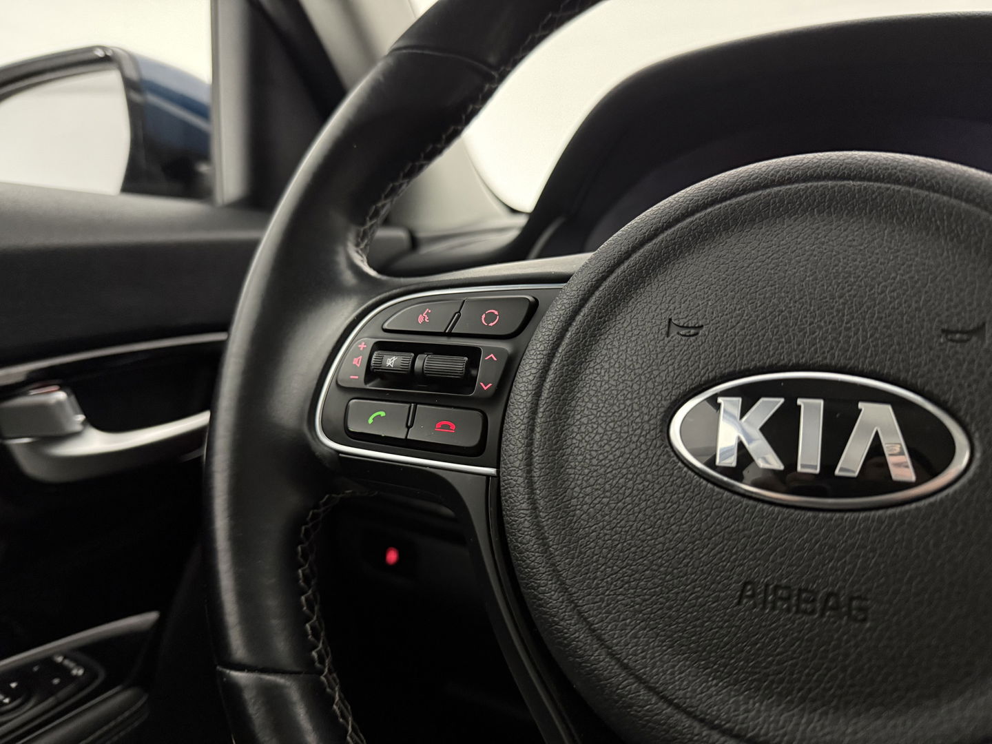 Kia Niro 1.6 GDi Hybrid | Clima | Cruise | Camera | Navi | Carplay | Parkeersens. | NAP