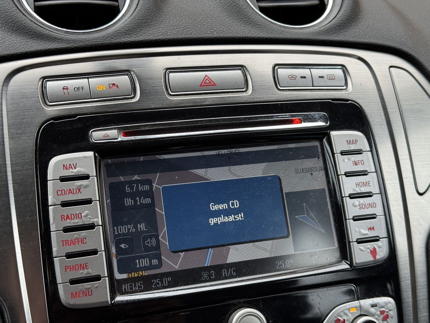 Ford Mondeo Wagon 2.0-16V Titanium | Handel / Export | Navigatie | Trekhaak | Airconditioning | Cruise Control | Automatische Verlichting | Voorruit Verwarming | Elektrische Ramen |