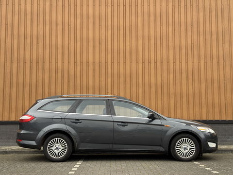 Ford Mondeo Wagon 2.0-16V Titanium | Handel / Export | Navigatie | Trekhaak | Airconditioning | Cruise Control | Automatische Verlichting | Voorruit Verwarming | Elektrische Ramen |