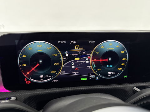 Mercedes-Benz A-Klasse 250 e AMG | Pano | 360° | Virtual | HuD | Memory | Sfeer | Burmester | Carplay | Stoelverw. | Keyless | Adap. Cruise
