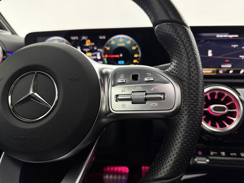Mercedes-Benz A-Klasse 250 e AMG | Pano | 360° | Virtual | HuD | Memory | Sfeer | Burmester | Carplay | Stoelverw. | Keyless | Adap. Cruise