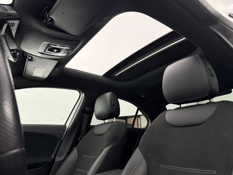 Mercedes-Benz A-Klasse 250 e AMG | Pano | 360° | Virtual | HuD | Memory | Sfeer | Burmester | Carplay | Stoelverw. | Keyless | Adap. Cruise