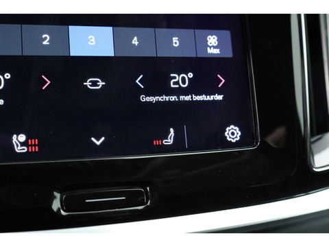 Volvo V60 2.0 T6 Plug-in hybrid AWD Plus Dark | Navi | Memory Seats | Stoel- Stuurverw. | Apple CarPlay | Camera | Keyless | 19''