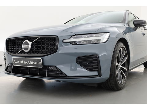 Volvo V60 2.0 T6 Plug-in hybrid AWD Plus Dark | Navi | Memory Seats | Stoel- Stuurverw. | Apple CarPlay | Camera | Keyless | 19''