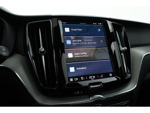 Volvo XC60 2.0 T6 Plug-in hybrid AWD Plus Dark | Pano | Pilot Assist | Head-up | 360cam | Keyless | Harman Kardon | Stoel- Stuurverw. |