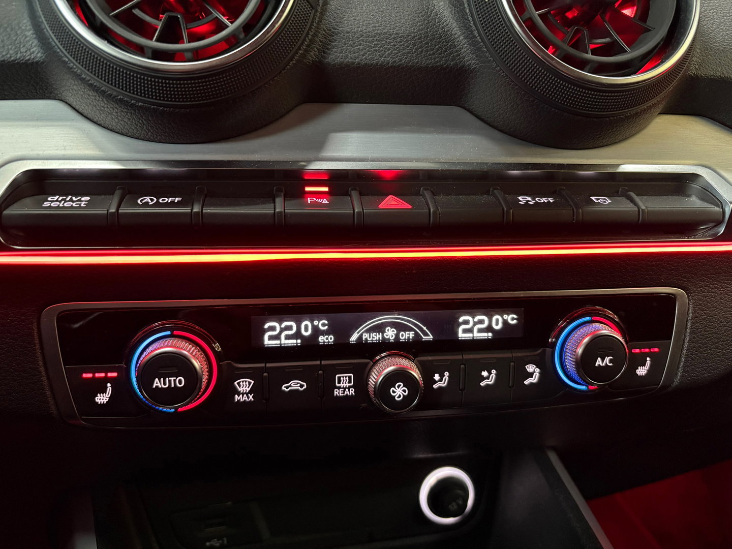 Audi Q2 2.0 TFSI SQ2 Pro Line Plus*Cam*Sterrenhemel*