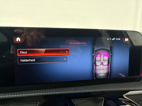 Mercedes-Benz A-Klasse 180 AMG Line*Sfeer*Pano*Cam