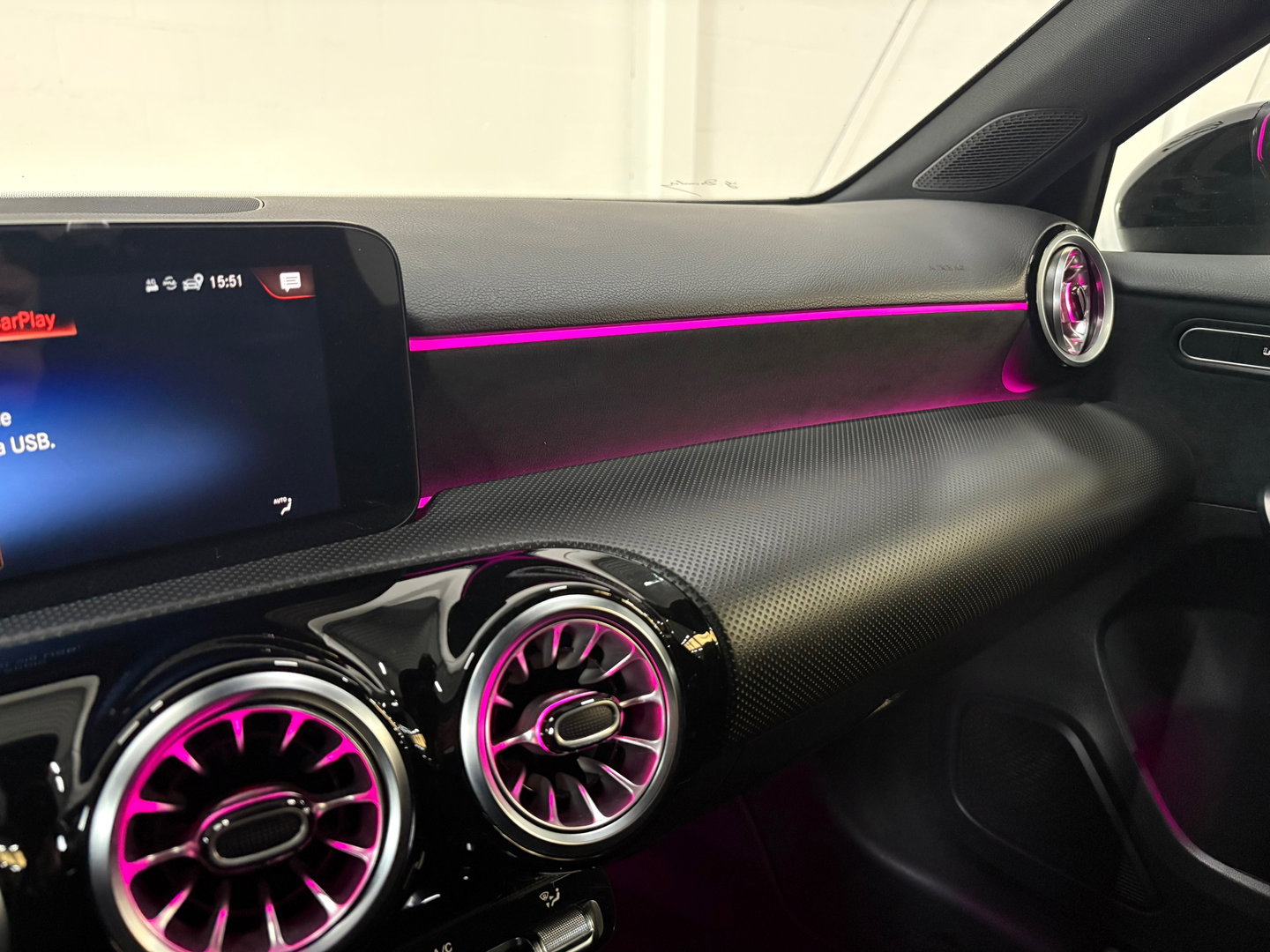 Mercedes-Benz A-Klasse 180 AMG Line*Sfeer*Pano*Cam