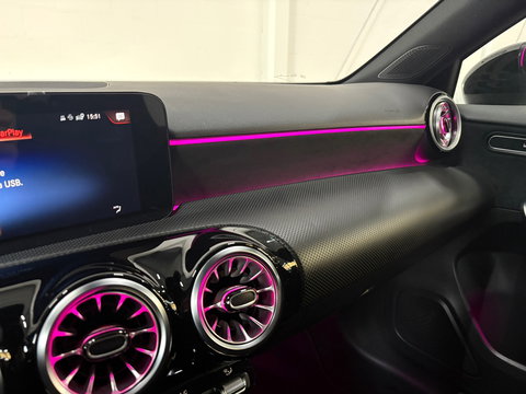 Mercedes-Benz A-Klasse 180 AMG Line*Sfeer*Pano*Cam