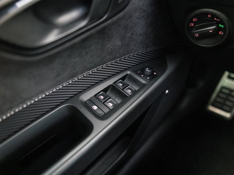 SEAT Leon ST CUPRA 300 4DRIVE PERFORMANCE PANO BREMBO BEATS