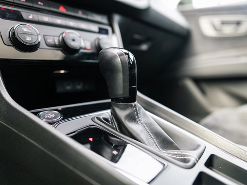 SEAT Leon ST CUPRA 300 4DRIVE PERFORMANCE PANO BREMBO BEATS