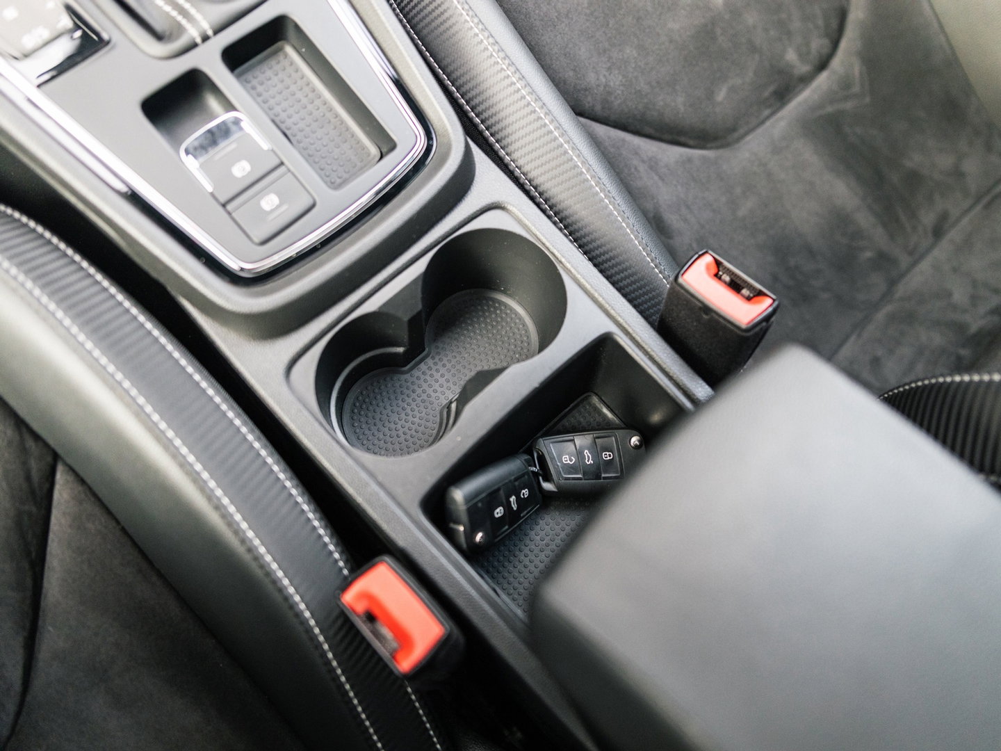 SEAT Leon ST CUPRA 300 4DRIVE PERFORMANCE PANO BREMBO BEATS