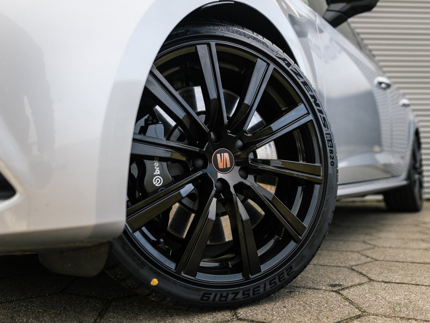SEAT Leon ST CUPRA 300 4DRIVE PERFORMANCE PANO BREMBO BEATS