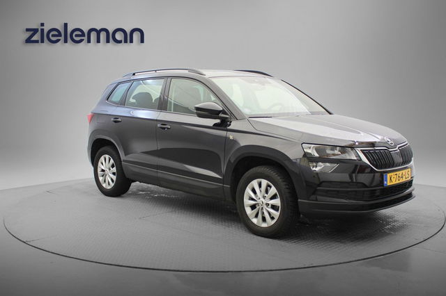 Škoda Karoq - 1.5 TSI ACT Business Edition Automaat - Carplay, Navi, Cruise, Clima, Stoelverw.