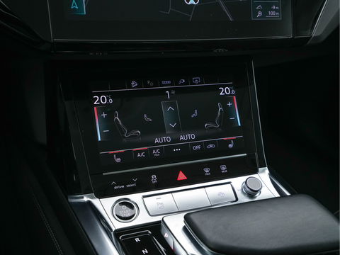Audi e-tron 55 quattro Advanced edition Plus 95 kWh (3-Fase-11 kW) {SOH-93%} (INCL-BTW) Aut.*HEATPUMP | LEATHER | ADAPTIVE-CRUISE | FULL-LED | DIGI-COCKPIT | KEYLESS | MEMORY-PACK | CAMERA | NAVI-FULLMAP | SHIFTPADDLES | DAB+ | HEATED-COMFORTSEATS | DRIVE-SELECT | 20