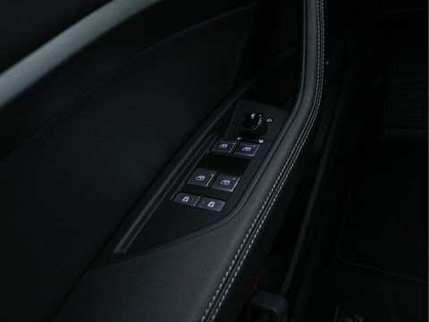 Audi e-tron 55 quattro Advanced edition Plus 95 kWh (3-Fase-11 kW) {SOH-93%} (INCL-BTW) Aut.*HEATPUMP | LEATHER | ADAPTIVE-CRUISE | FULL-LED | DIGI-COCKPIT | KEYLESS | MEMORY-PACK | CAMERA | NAVI-FULLMAP | SHIFTPADDLES | DAB+ | HEATED-COMFORTSEATS | DRIVE-SELECT | 20