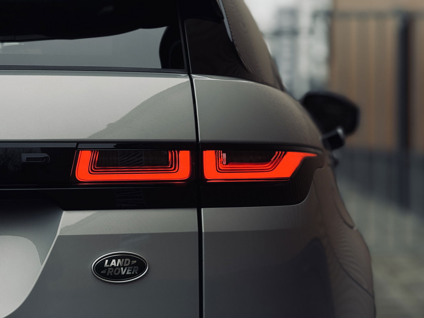 Land Rover Range Rover Evoque 2.0 D200 AWD R-Dynamic | Panoramadak | Schuif / Kanteldak | Adaptieve Cruise Control | Lane Assist | Apple Carplay | Android Auto | Leder | Camera |