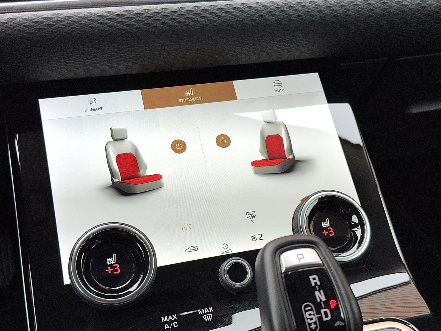 Land Rover Range Rover Evoque 2.0 D200 AWD R-Dynamic | Panoramadak | Schuif / Kanteldak | Adaptieve Cruise Control | Lane Assist | Apple Carplay | Android Auto | Leder | Camera |