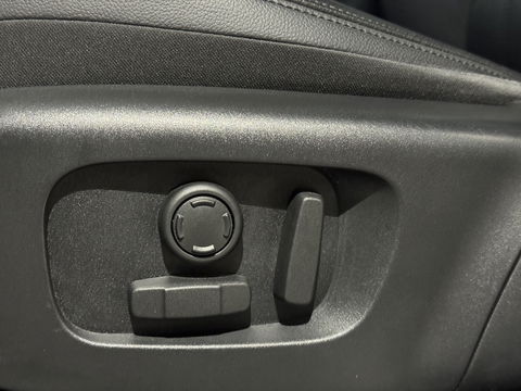 Land Rover Range Rover Evoque 2.0 D200 AWD R-Dynamic | Panoramadak | Schuif / Kanteldak | Adaptieve Cruise Control | Lane Assist | Apple Carplay | Android Auto | Leder | Camera |