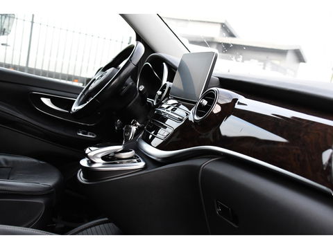 Mercedes-Benz V-Klasse 250d Lang DC Avantgarde Edition Full options! Cruise, 360 Camera, 2 x Electrische deur, Leder, Stoelverwarming, Trekhaak, LED, 190pk, Uniek!