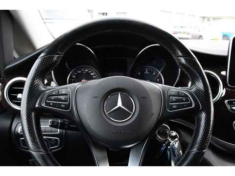 Mercedes-Benz V-Klasse 250d Lang DC Avantgarde Edition Full options! Cruise, 360 Camera, 2 x Electrische deur, Leder, Stoelverwarming, Trekhaak, LED, 190pk, Uniek!