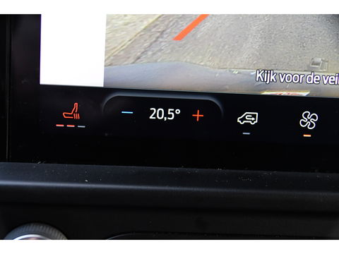 Ford Transit Custom 300 2.0 TDCI L2H1 Limited Black Edition Cruise, Camera, Carplay, 170pk, Stoelverwarming, Trekhaak, Multimedia, LED, Uniek!