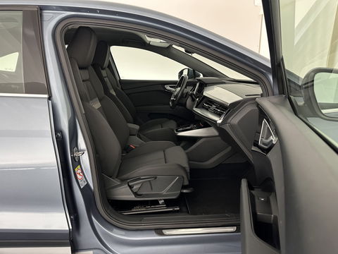 Audi Q4 e-tron 35 Advanced Sportback Edition 55 kWh {SOH-88%} (INCL-BTW) Aut.*NAVI-FULLMAP | MATRIX-LED | KEYLESS | CAMERA | AUDI-SOUND |  DIGI-COCKPIT | DAB | AMBIENTLIGHT | HEATED-SPORTSEATS | PRIVACYGLASS | CRUISE | 19''ALU*