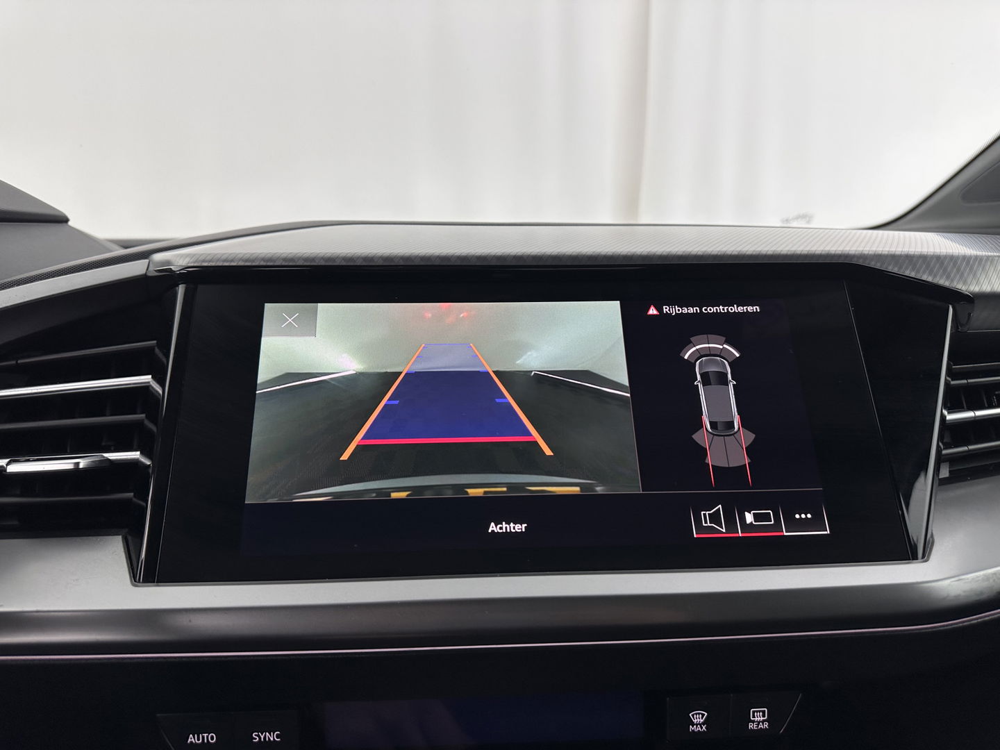 Audi Q4 e-tron 35 Advanced Sportback Edition 55 kWh {SOH-88%} (INCL-BTW) Aut.*NAVI-FULLMAP | MATRIX-LED | KEYLESS | CAMERA | AUDI-SOUND |  DIGI-COCKPIT | DAB | AMBIENTLIGHT | HEATED-SPORTSEATS | PRIVACYGLASS | CRUISE | 19''ALU*