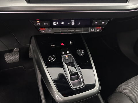 Audi Q4 e-tron 35 Advanced Sportback Edition 55 kWh {SOH-88%} (INCL-BTW) Aut.*NAVI-FULLMAP | MATRIX-LED | KEYLESS | CAMERA | AUDI-SOUND |  DIGI-COCKPIT | DAB | AMBIENTLIGHT | HEATED-SPORTSEATS | PRIVACYGLASS | CRUISE | 19''ALU*