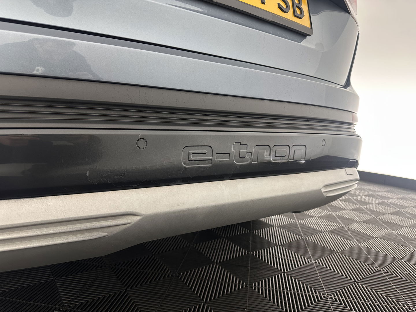 Audi Q4 e-tron 35 Advanced Sportback Edition 55 kWh {SOH-88%} (INCL-BTW) Aut.*NAVI-FULLMAP | MATRIX-LED | KEYLESS | CAMERA | AUDI-SOUND |  DIGI-COCKPIT | DAB | AMBIENTLIGHT | HEATED-SPORTSEATS | PRIVACYGLASS | CRUISE | 19''ALU*