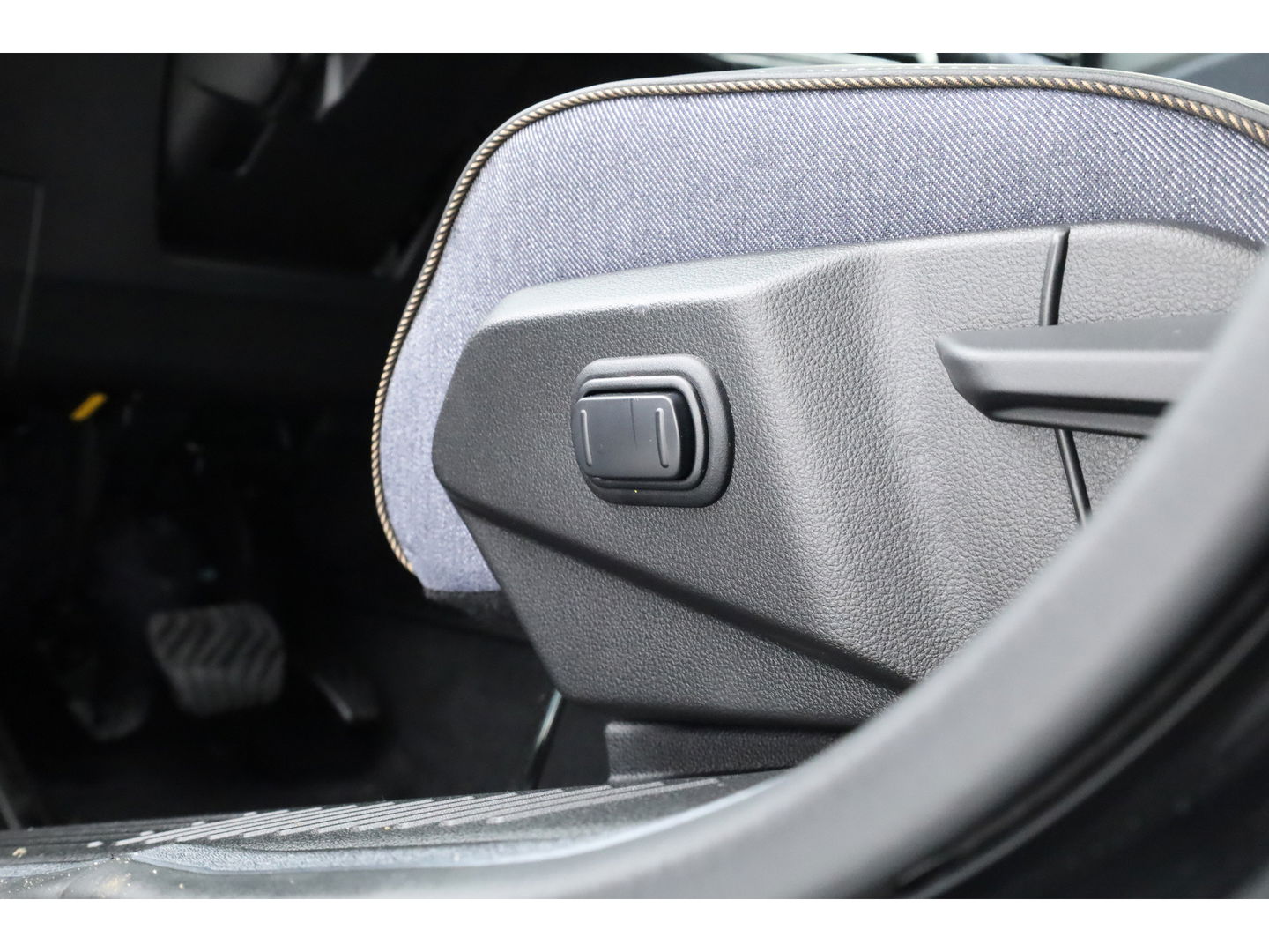 Renault 5 comfort range techno 52 kWh | Winter Pack | Camera | Adapt. Cruise | Apple CarPlay + Google info. |