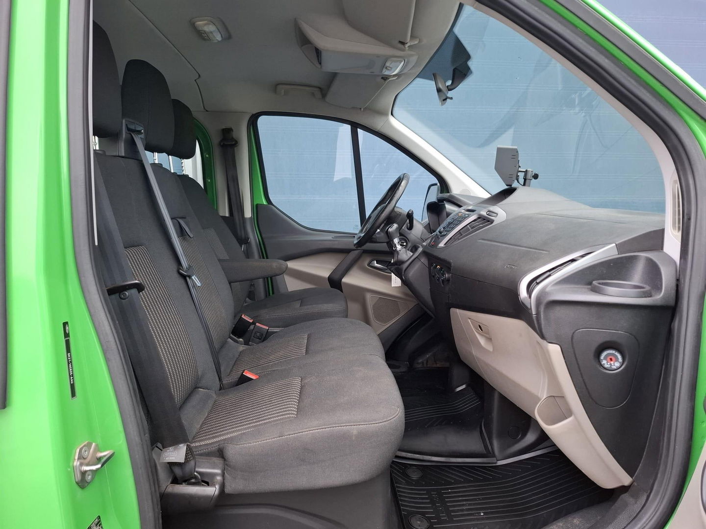 Ford Transit Custom 290 2.0 TDCI L2H1 Trend DC DUBBEL CABINE / AIRCO / CRUISE CONTROLE / TREKHAAK