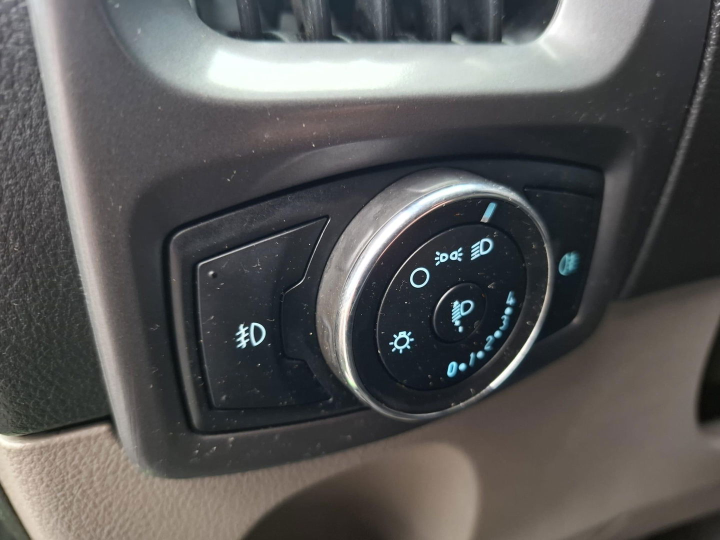 Ford Transit Custom 290 2.0 TDCI L2H1 Trend DC DUBBEL CABINE / AIRCO / CRUISE CONTROLE / TREKHAAK